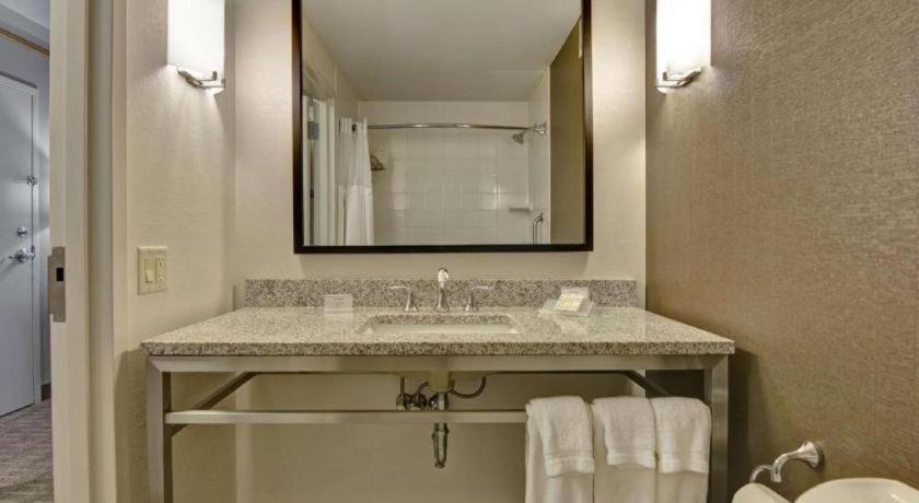 Hilton Garden Inn Appleton/Kimberly Eksteriør billede